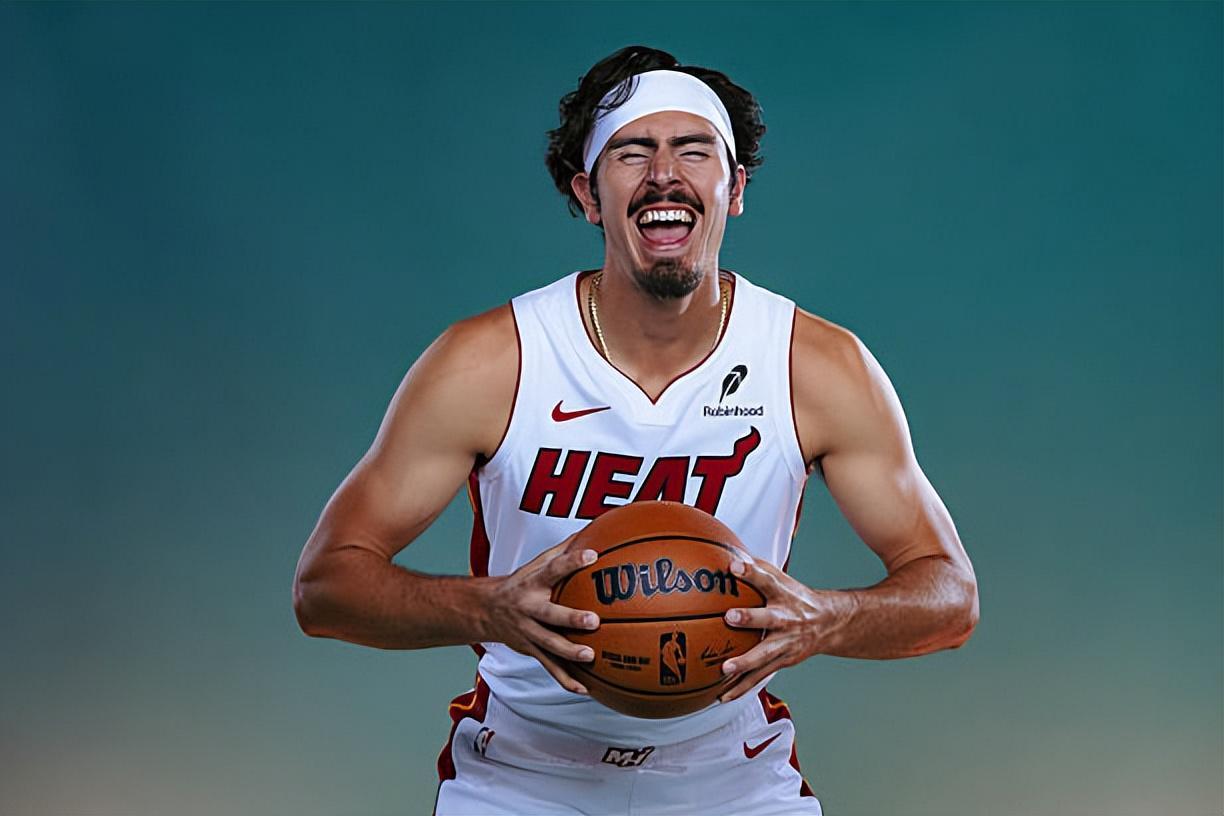 热火主教练:哈克斯找回了对比赛的兴趣,他只需要提升决策能力